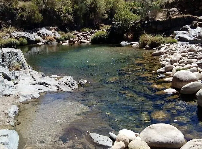 Casa Do Galvao -turismo Rural - Serra Da Estrela * Aguincho